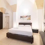 Milestone Inn Lecce